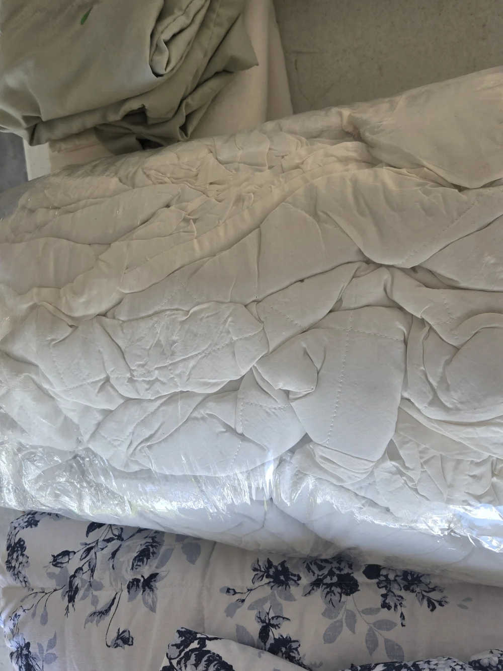 Plush Quilted Comforter - Cream